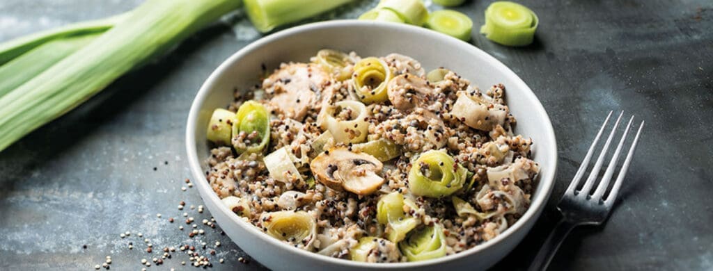 This vegetarian dish combines leeks, mushrooms and lentils on a base of quinoa.