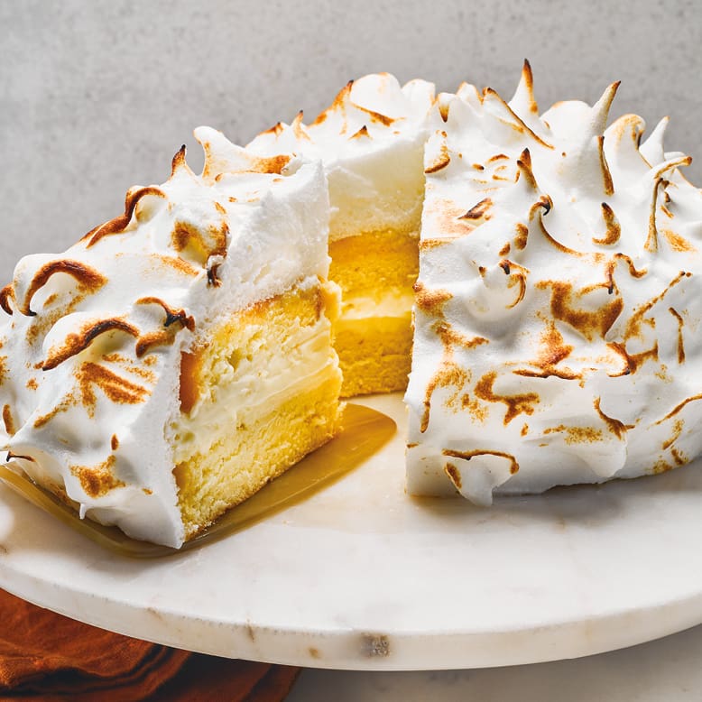 Vanilla genoise cake